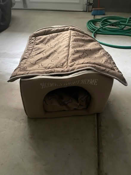 Photo of free Puppy Carrier & Dog bed (Lake Forest, Ca) #4