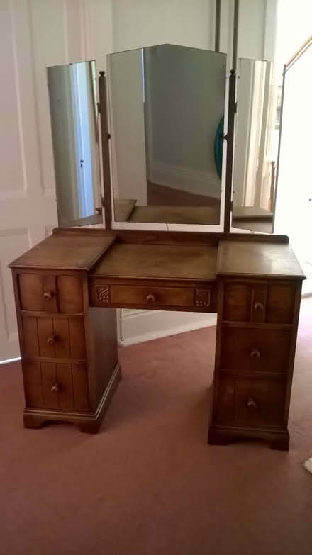 Photo of free Vintage Dressing Table (Malvern Link WR14) #1
