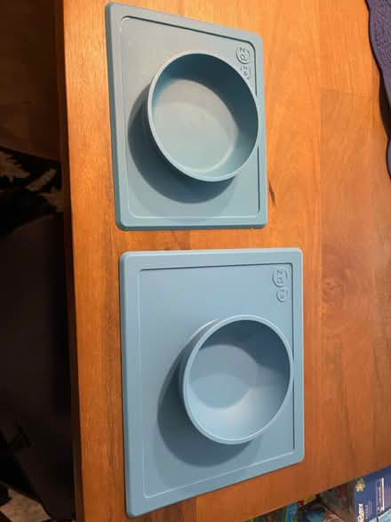 Photo of free Kids silicone plates (Fairfax City) #1