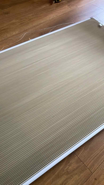 Photo of free Window blinds x 7 (can split) (Wheathampstead) #1