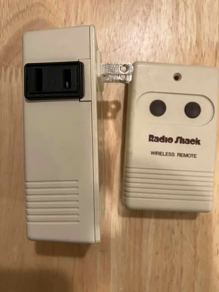 Photo of free Radio Shack wireless remote switch (Barron Park) #2