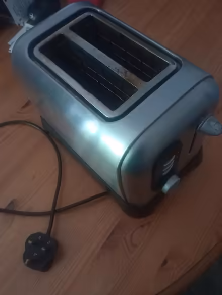 Photo of free 2 slot metal toaster (Ipswich, IP4) #1