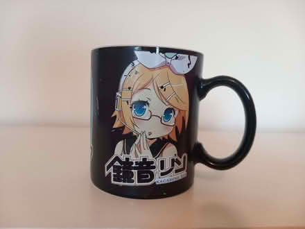 Photo of free Hatsune Miku / Vocaloid character mug (Oxford-Freegle CGA OX4) #3