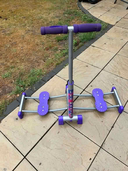 Photo of free Legmaster exerciser (Barkham RG41) #2