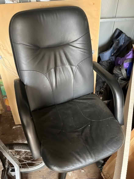 Photo of free Office chair (Oradell) #1