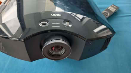 Photo of free Sony VPL-HW40ES Projector 1920x1080p (Stratford E15) #4