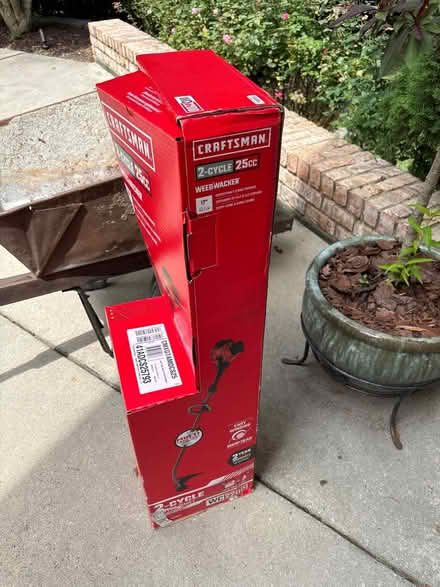 Photo of free 25cc Craftsman trimmer needs repair (6969 Brandi Wood Cir) #1