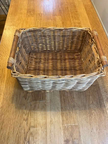 Photo of free Wicker basket with wooden handles (Harrogate HG2) #1