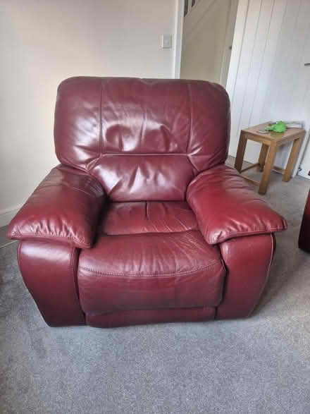 Photo of free 2 seater sofa and armchair (Leicestershire LE9) #1