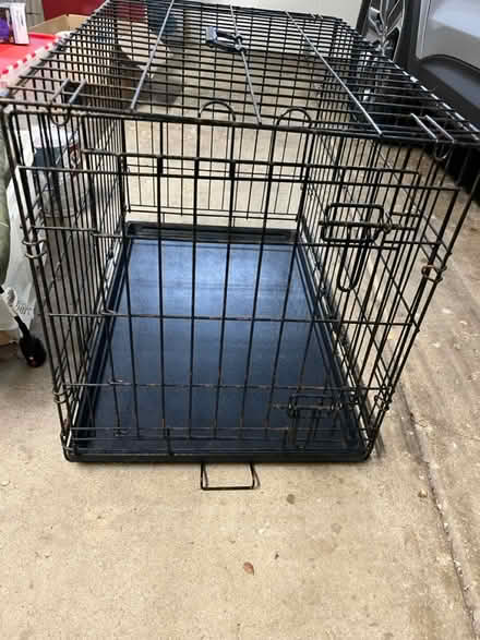 Photo of free Wire Dog crate (St Charles) #1