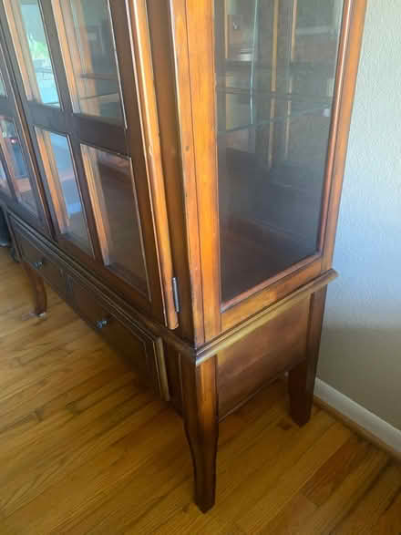 Photo of free Lighted cabinet (290 & 610) #4