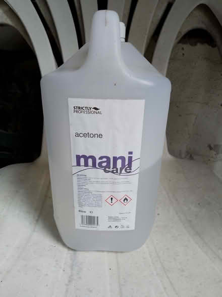 Photo of free Acetone - approx 2.5 litres (Bucknell SY7) #1
