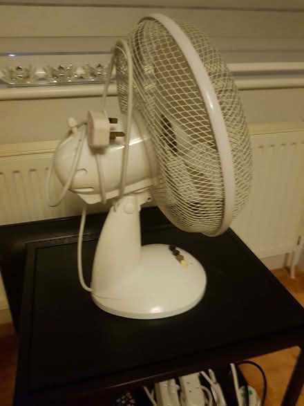 Photo of free Desk fan for spares or repair (Croxley Green WD3) #2
