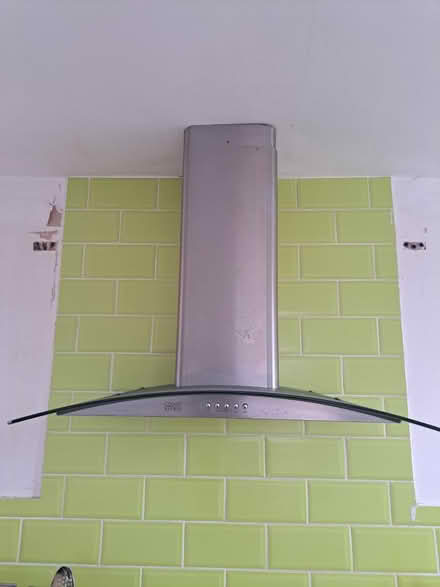 Photo of free Extractor fan/hood (Heswall) #1