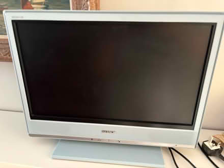 Photo of free Small Sony flatscreen TV (Chiswick W4) #2
