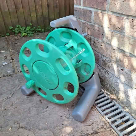 Photo of free Hozelock Garden Hose Reel (Liss Forest GU33) #1