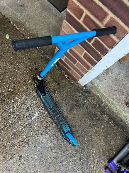 Photo of free Kid's scooter (Barkham RG41) #1