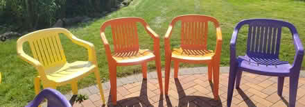 Photo of free Colorful chairs and round table (North side of Elmhurst) #2