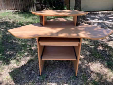 Photo of free Desk with wheels (Southwest Arlington) #1