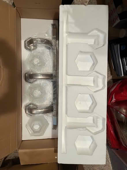 Photo of free Unused Showhouse BR vanity light (Warren, NJ) #1