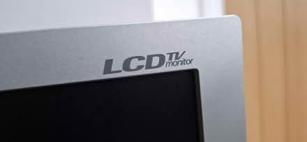 Photo of free Samsung LCD monitor (Boughton Monchelsea ME17) #4