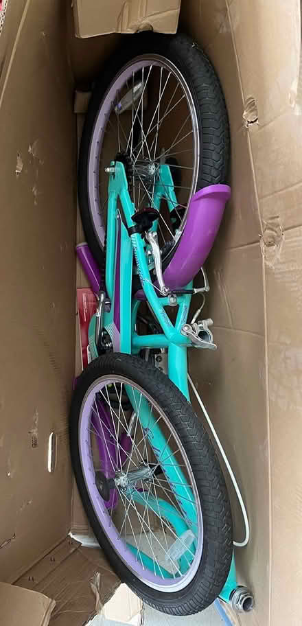 Photo of free Schwinn Girls' 20'' Bike (Warren, NJ) #1
