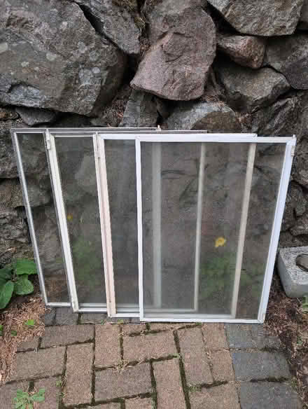 Photo of free Glass (AB12) #1