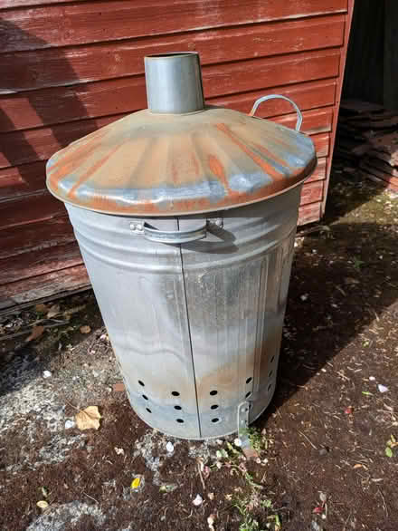 Photo of free Garden rubbish/paper incinerator (Coley Ave Area RG1) #1