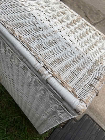 Photo of free Wicker hamper (Oradell) #3