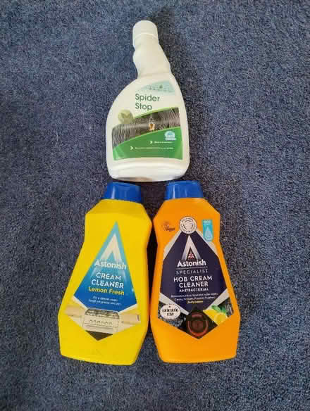Photo of free Hob cleaner/spider fighter (Cheadle Hulme SK8) #1