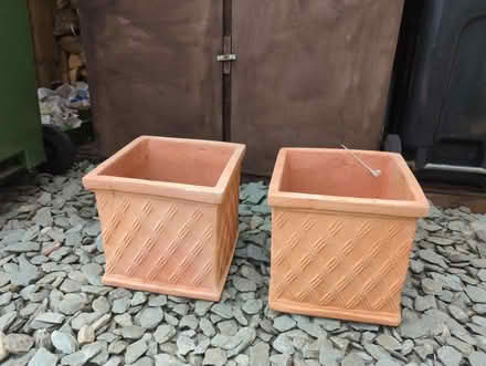 Photo of free Two terracotta planters (Combe Down) #1