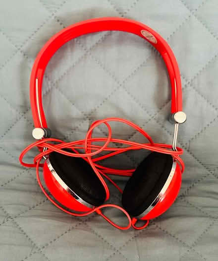 Photo of free Head Phones - Last Chance (Erin Mills) #1