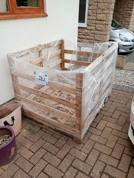 Photo of free Pallet with sides (compost heap?) (Brincliffe Edge S11) #1