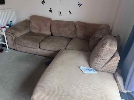 Photo of free Corner sofa (Po203bt) #2