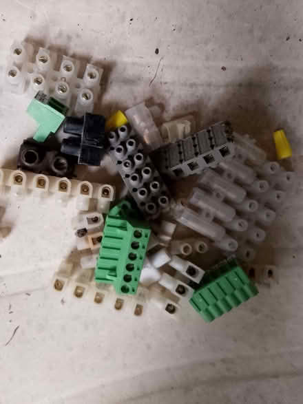 Photo of free Electrical connection blocks - various (Bucknell SY7) #1
