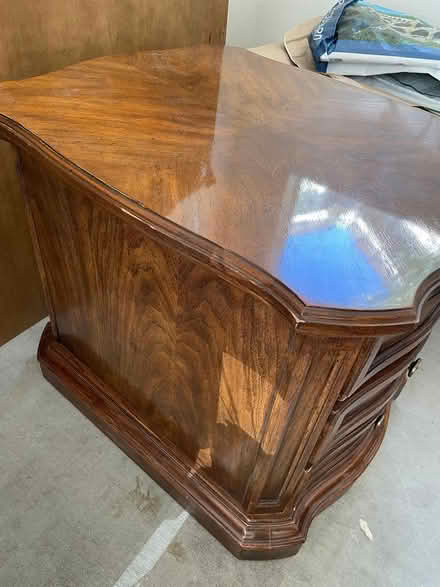 Photo of free End Table (Walnut Creek.) #4