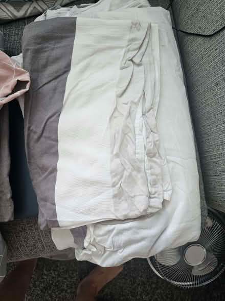 Photo of free double bedding (Grangetown SR2) #2