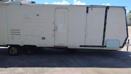 Photo of free RV travel type pull behind (Sanford Florida) #3