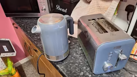Photo of free Kettle & Toaster (Gillingham ME7) #2