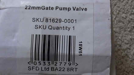 Photo of free plumbing valve (St Albans AL4) #2