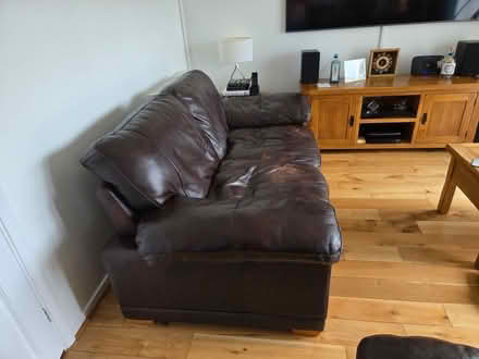 Photo of free Brown leather sofa (Rainham Kent) #3