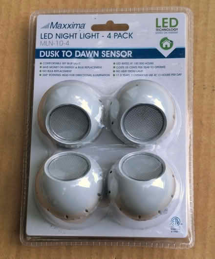 Photo of free Many light bulbs #7/7 miscellaneous (Davis/Teele Square area) #2