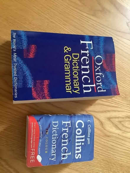 Photo of free French dictionaries (Victoria park cardiff) #1