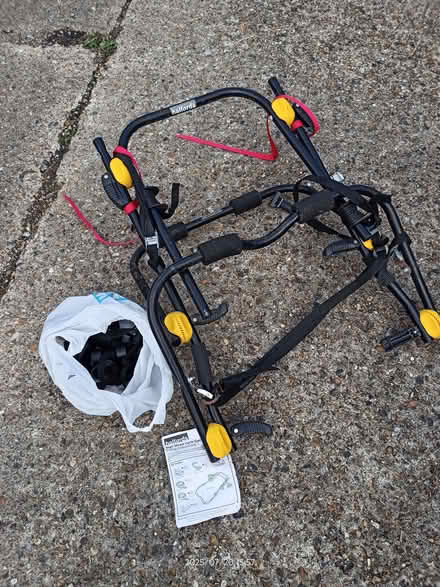 Photo of free Halfords "High Mount" Bike carrier for up to three bikes (Fords Farm RG31) #2