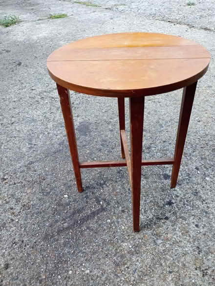 Photo of free Fold down/Up small round table (SS0 Westcliff) #1