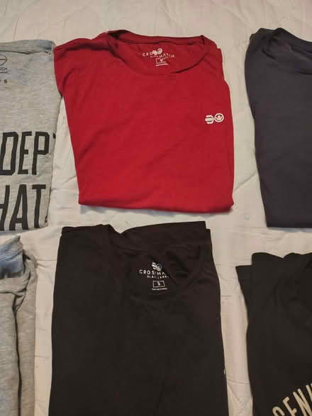 Photo of free 10 small crosshatch t-shirts (Gorgie EH11) #4