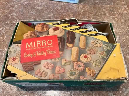Photo of free Cookie and pastry press (Haggerty and 7 mile) #1
