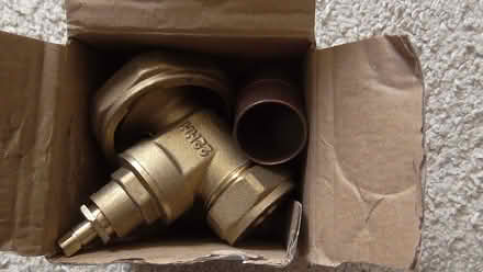 Photo of free plumbing valve (St Albans AL4) #1