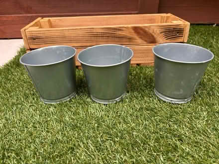 Photo of free Small planters and wooden box (SW15 Putney) #2