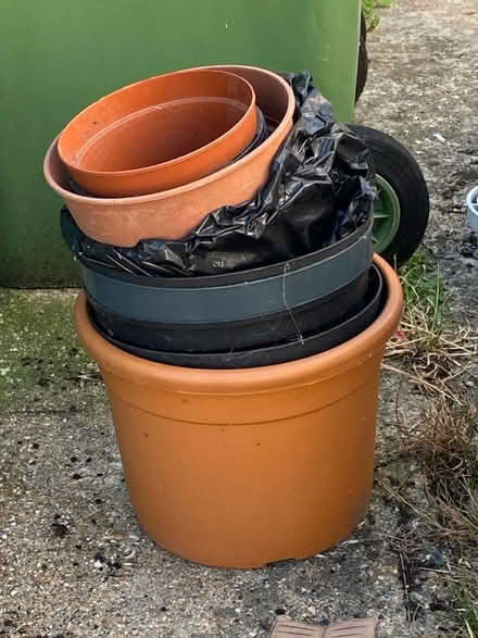 Photo of free Lots and Lots of Pots (Ha2) #1
